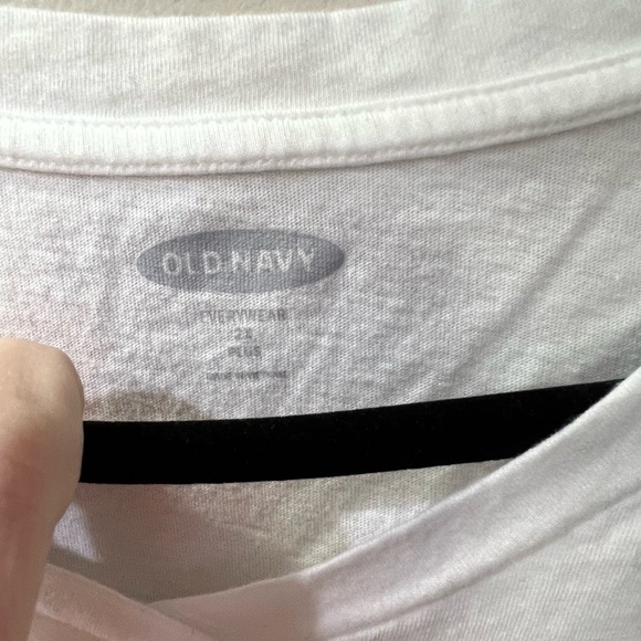 Bundle of 3 Old Navy EveryWear Long-Sleeve T-Shirts, Size 2X (20/22) - Picture 3 of 8